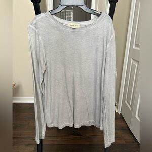 Women’s long sleeve